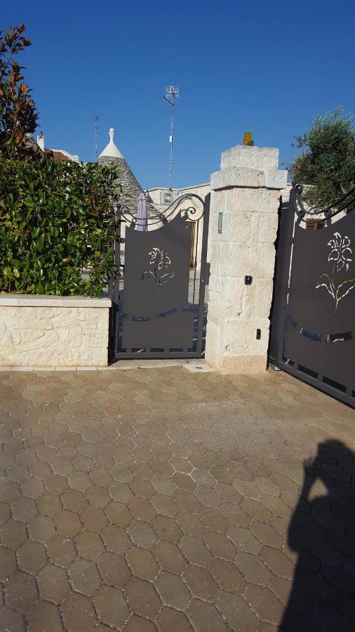 Bed and Breakfast Trulli Dell'Aia Alberobello Exterior foto